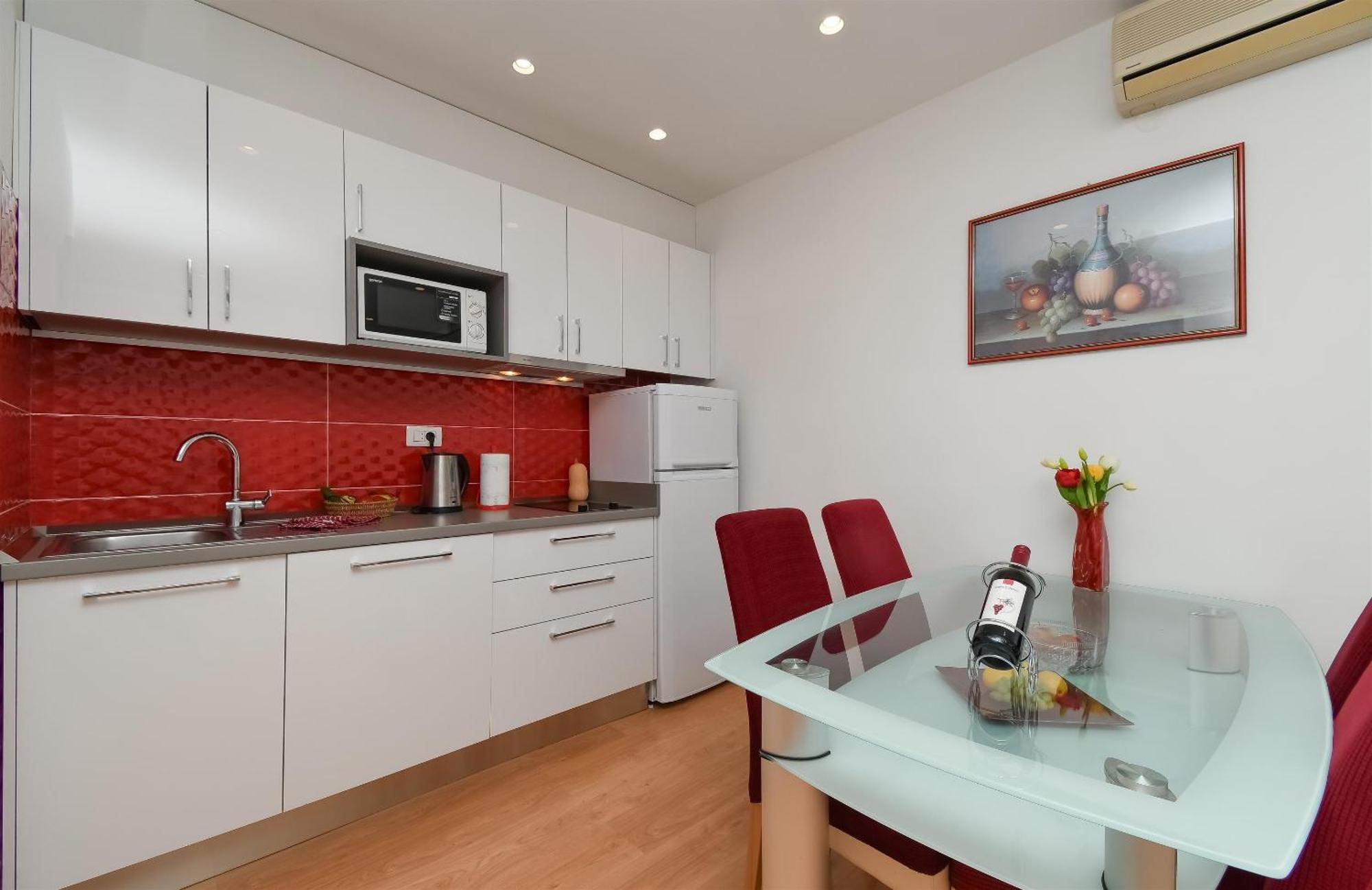 Apartment Joviz Makarska Exterior foto